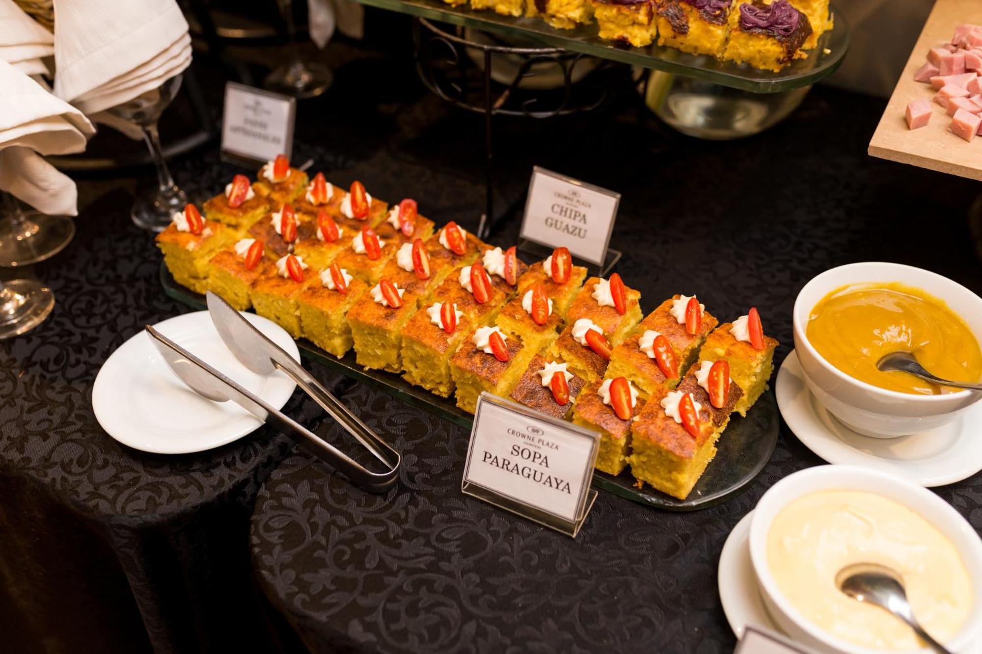 Crowne Plaza Asuncion By Ihg Hotel Buitenkant foto
